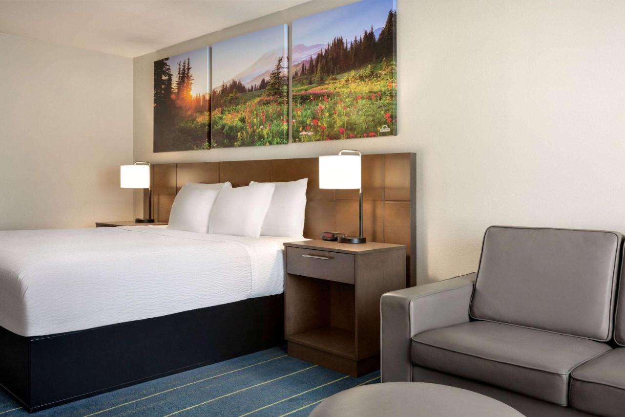 Days Inn & Suites By Wyndham Anaheim At Disneyland Park Kültér fotó