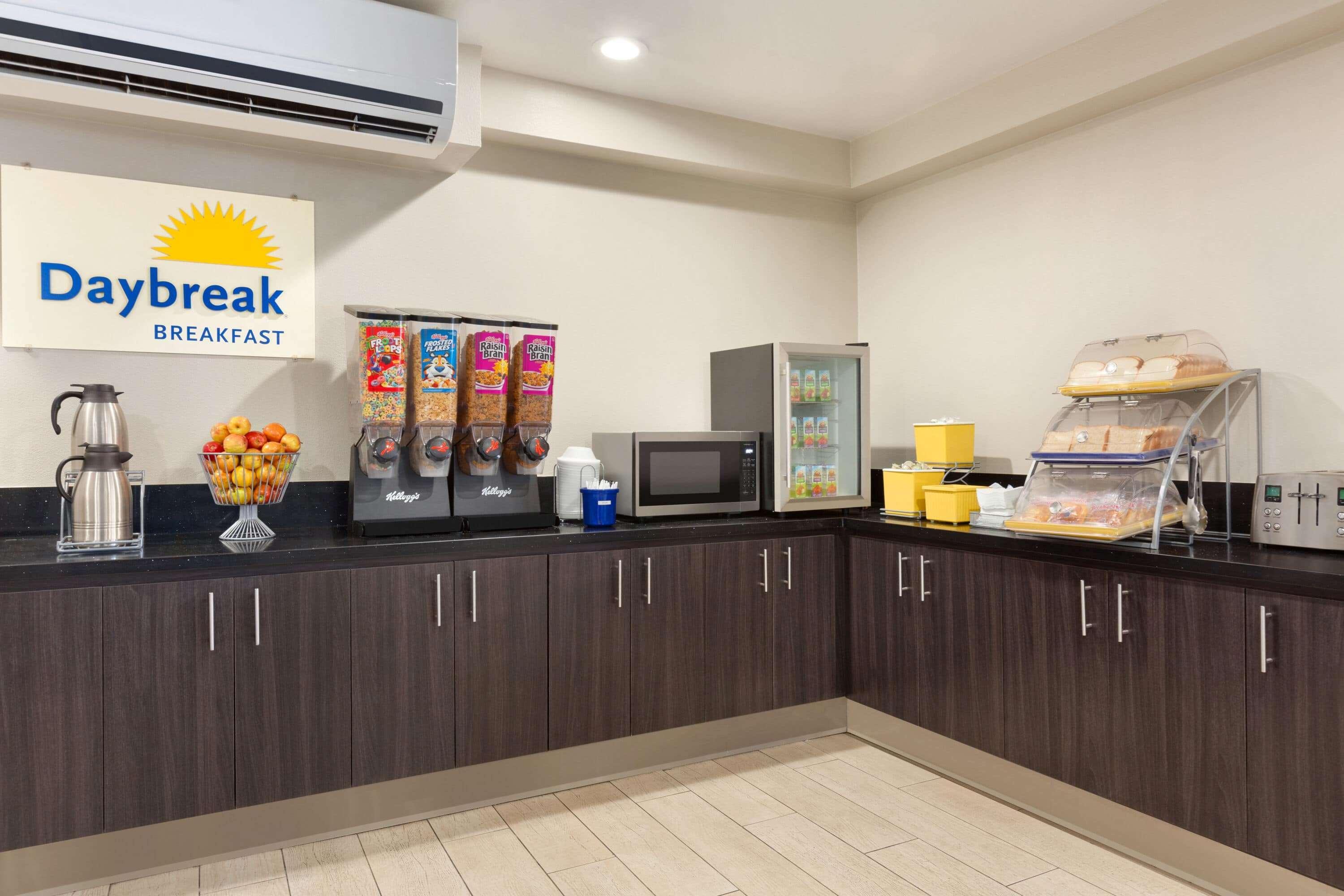 Days Inn & Suites By Wyndham Anaheim At Disneyland Park Kültér fotó